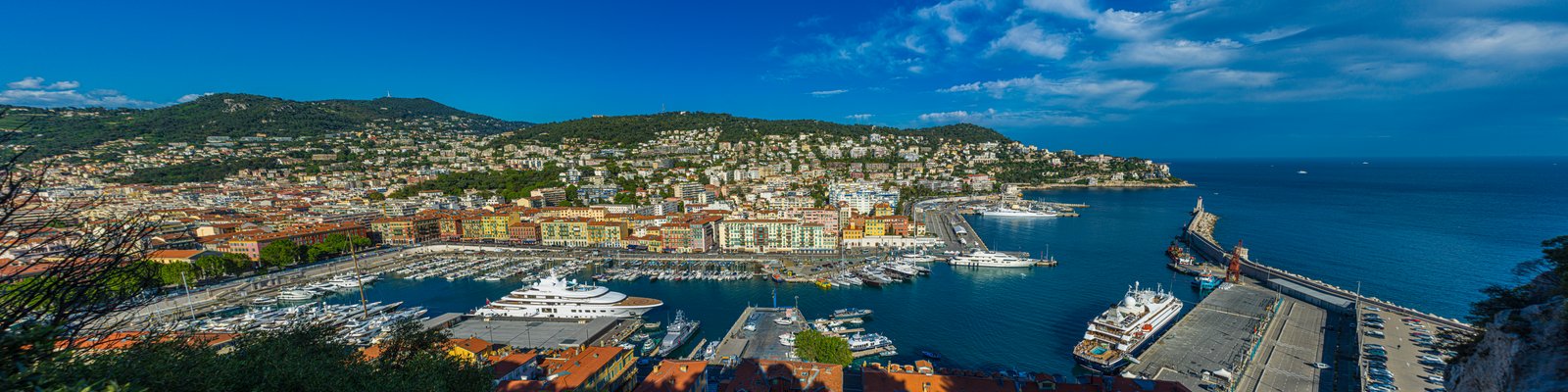 Nice Promenade des Anglais panoramic view from above