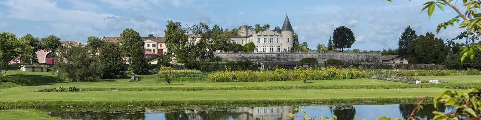 Vores samling af Château Lafite Rothschild - Find den hos Onshore Cellars, din leverandør af yachtvin