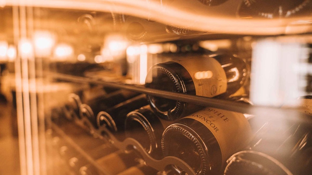 Stockage du vin sur votre yacht : Comment conserver votre collection en toute sécurité - Onshore Cellars