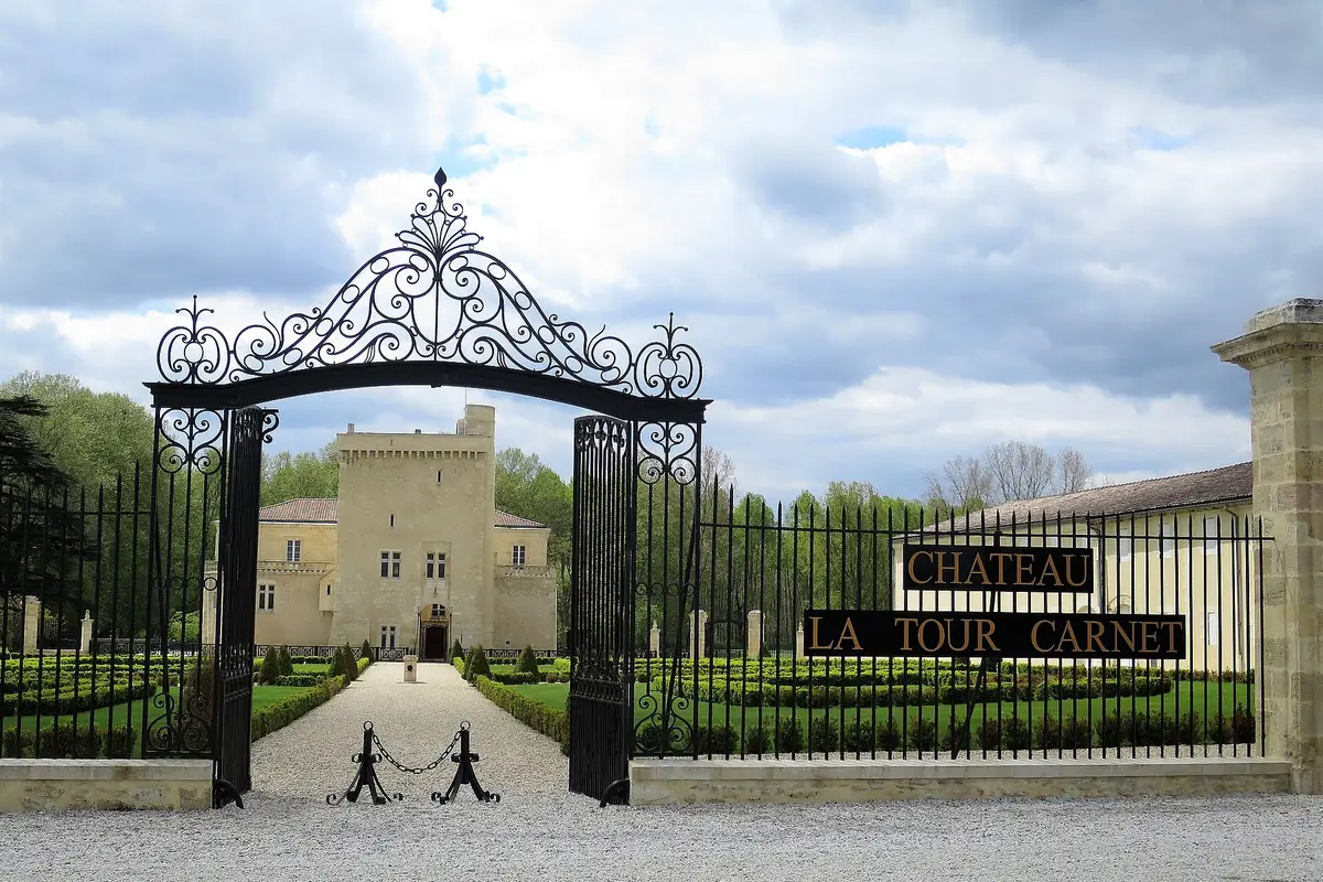 Château La Tour Carnet