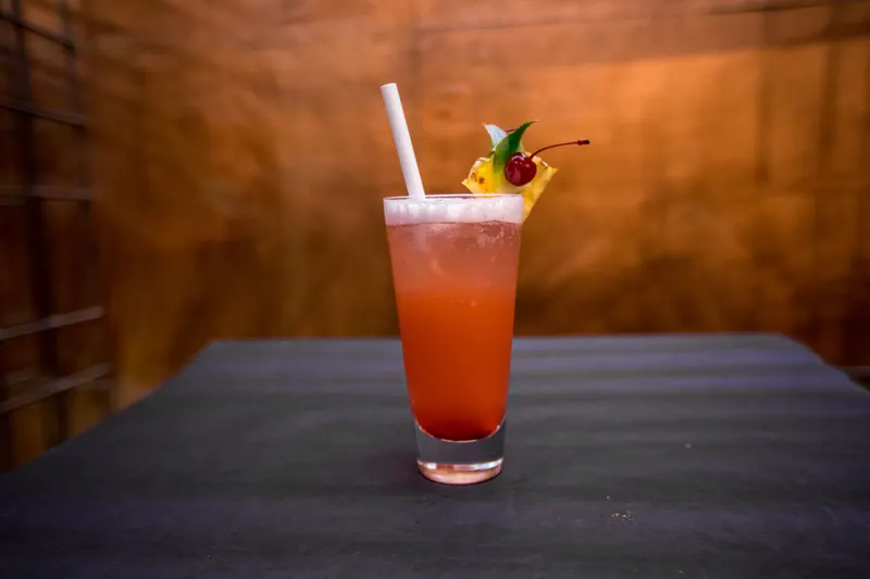 Tropical Sunset Breeze